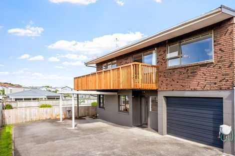 Photo of property in 19b Albatross Road, Red Beach, 0932