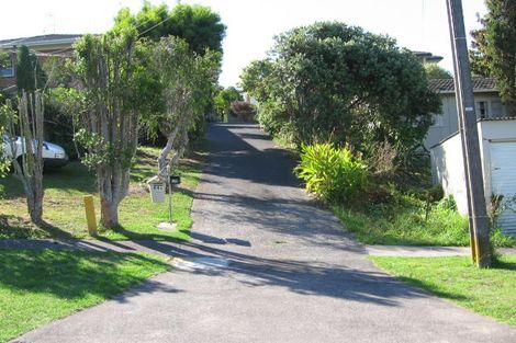 Photo of property in 2/64 Hebron Road, Waiake, Auckland, 0630