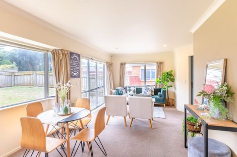 Photo of property in 2 Pohutukawa Grove, Titahi Bay, Porirua, 5022