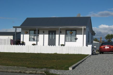 Photo of property in 18 Sale Street, Hokitika, 7810