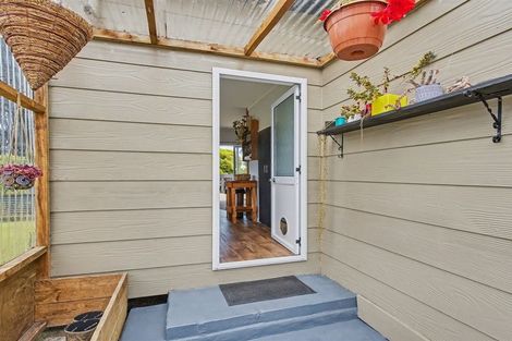 Photo of property in 12 Corbett Street, Hector, 7822
