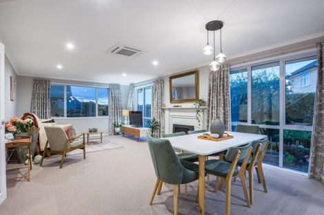 Photo of property in 19 David Street, Waikanae, 5036