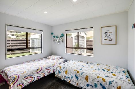 Photo of property in 17 Churchill Drive, Taradale, Napier, 4112