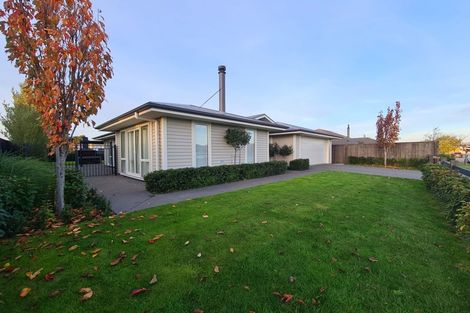 Photo of property in 18 Sterling Drive, Prebbleton, 7604