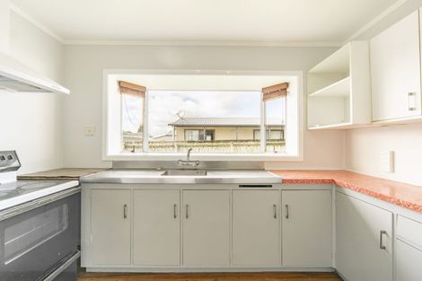 Photo of property in 7 Saint Lukes Place, Bader, Hamilton, 3206