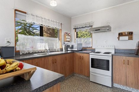 Photo of property in 70 James Cook Drive, Welcome Bay, Tauranga, 3112