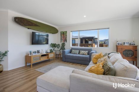 Photo of property in 8 Sandy Place, Waihi Beach, 3611