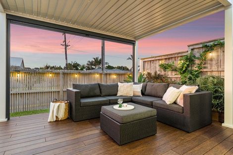 Photo of property in 16 Kaimanawa Street, Mount Maunganui, 3116