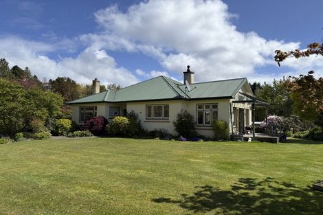 Photo of property in 68 Allan Road, Waikoura, Otautau, 9682