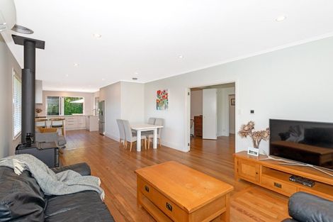 Photo of property in 11 Cobham Place, Te Hapara, Gisborne, 4010