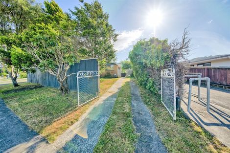 Photo of property in 21f1- Roband Crescent, Brown Owl, Upper Hutt, 5018