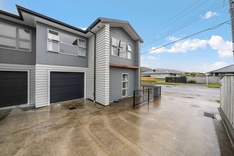 Photo of property in 2 Ronalds Way, Taita, Lower Hutt, 5011