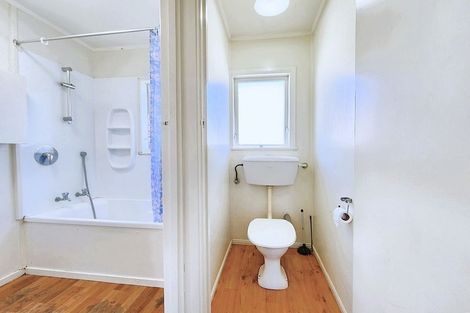 Photo of property in 28 Landscape Road, Papatoetoe, Auckland, 2025