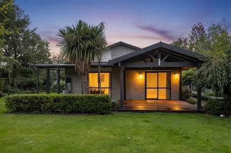 Photo of property in 21b Burnett Street, Oxford, 7430