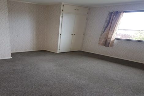 Photo of property in 20 Rice Crescent, Newlands, Wellington, 6037