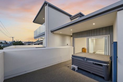 Photo of property in 31 Tawa Street, Mount Maunganui, 3116