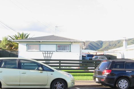 Photo of property in 22 Konini Street, Wainuiomata, Lower Hutt, 5014