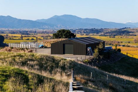 Photo of property in Omaka View, 270 Barracks Road, Hawkesbury, Blenheim, 7272