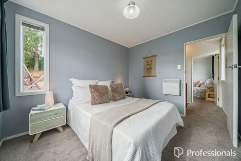 Photo of property in 14a Hawthorn Crescent, Stokes Valley, Lower Hutt, 5019