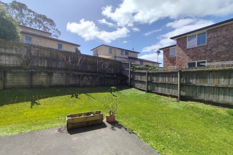 Photo of property in 3 Cityview Place, Massey, Auckland, 0614