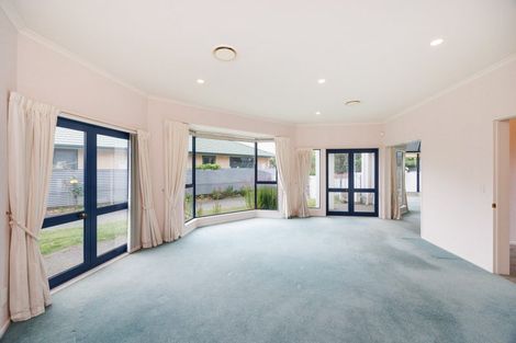 Photo of property in 8 Martin Street, Palmerston North, 4414