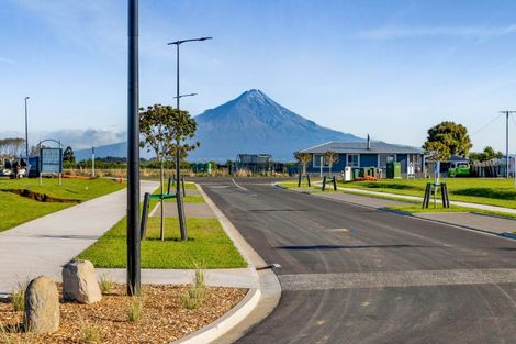 Photo of property in 74 Turuturu Road, Hawera, 4674