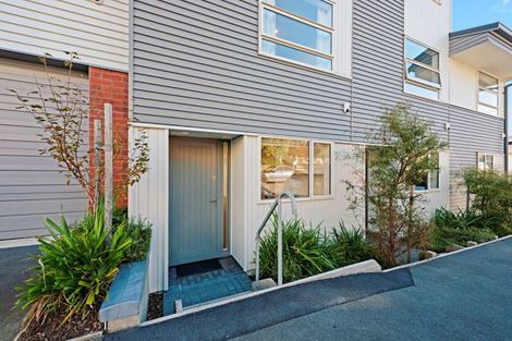 Photo of property in 3/24 Princess Terrace, Newtown, Wellington, 6021