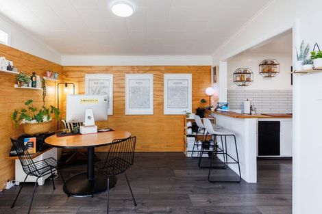 Photo of property in 19 Keeling Street, West End, Palmerston North, 4412