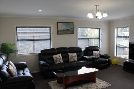 Photo of property in 25 Stan Heather Drive, Glenview, Hamilton, 3206