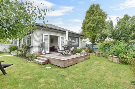 Photo of property in 14 Thornton Street, Mairehau, Christchurch, 8013