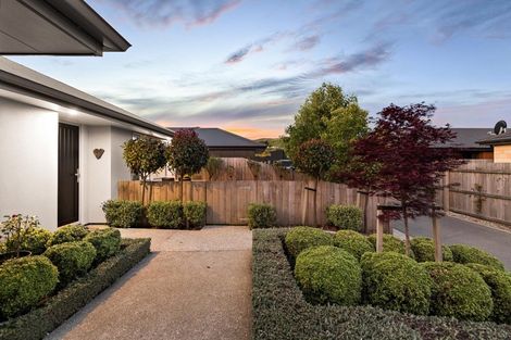 Photo of property in 37 Cheltenham Road, Lower Shotover, Queenstown, 9304