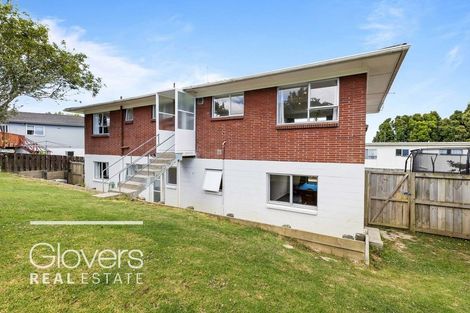 Photo of property in 10 Seabar Place, Glen Eden, Auckland, 0602