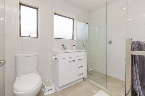 Photo of property in 3/45 Station Road, Takanini, 2112