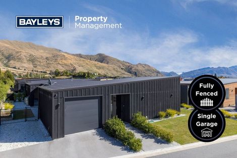 Photo of property in 3 Stackbrae Avenue, Wanaka, 9305