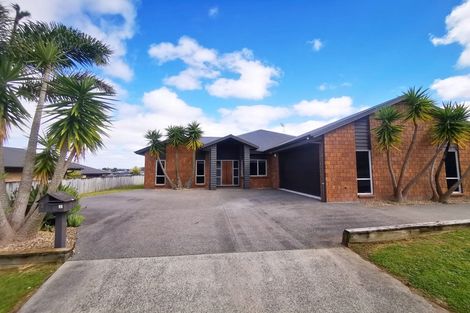 Photo of property in 7 Raddington Way, Huntington, Hamilton, 3210