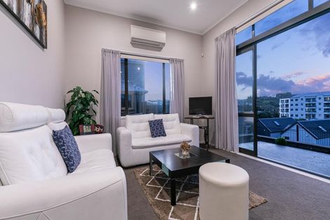 Photo of property in 41 Maka Terrace, Orewa, 0931