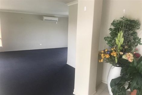 Photo of property in 55 Saint James Drive, Huntington, Hamilton, 3210