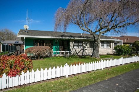 Photo of property in 16a Taylor Street, Cambridge, 3434