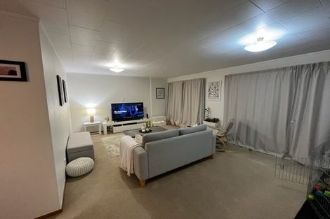 Photo of property in 1/42 Kia Ora Road, Beach Haven, Auckland, 0626