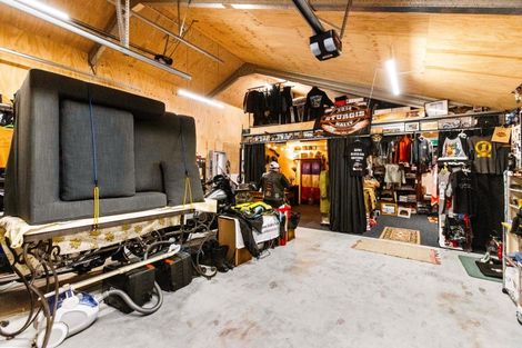 Photo of property in 21 Little Maude Drive, Lake Hawea, 9382