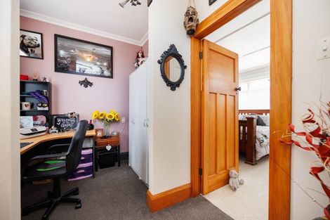 Photo of property in 9 Maunder Street, Marton, 4710