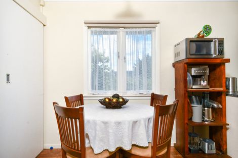 Photo of property in 50 Savoy Road, Glen Eden, Auckland, 0602