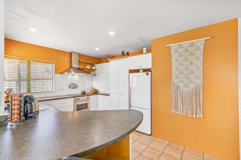 Photo of property in 59a Puriri Road, Pukekohe, 2120