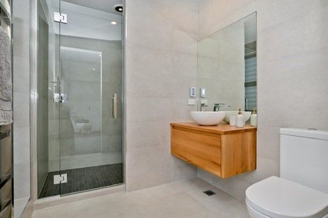 Photo of property in 21u1 Manning Street, Hamilton Central, Hamilton, 3204