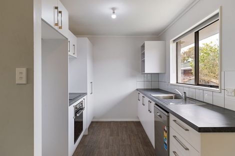 Photo of property in 28 Keeling Street, West End, Palmerston North, 4412
