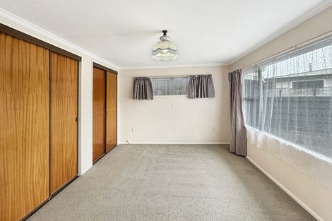 Photo of property in 53 Abraham Crescent, Milson, Palmerston North, 4414