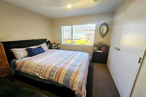 Photo of property in 3/331 Massey Road, Mangere East, Auckland, 2024