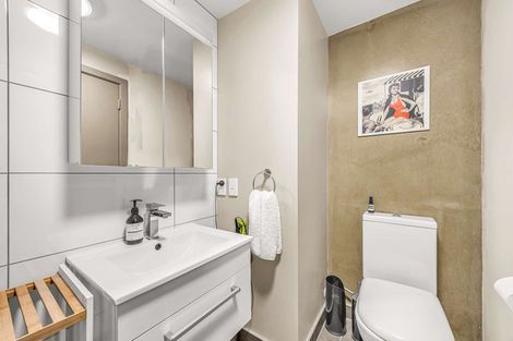 Photo of property in Canvas Apartments, 3/307 Willis Street, Te Aro, Wellington, 6011