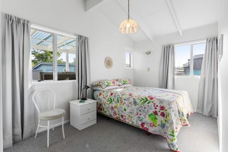 Photo of property in 104 Mayfair Avenue, Whangamata, 3620