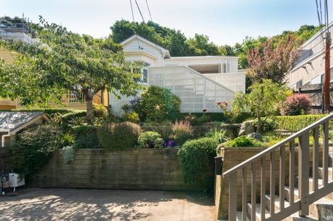 Photo of property in 56 Glenmore Street, Northland, Wellington, 6012